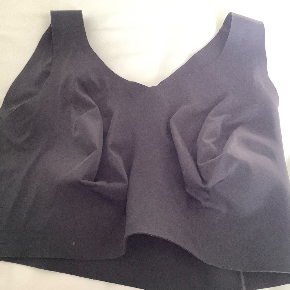 Evelyn & Bobbie DEFY BRA Wirefree Bra in Solid Black Seamless Size 2XL